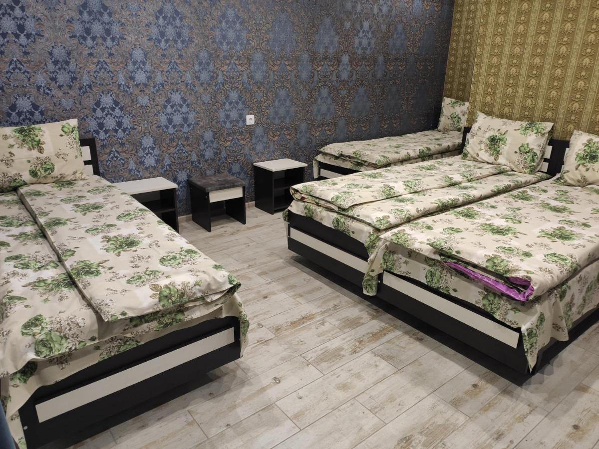 Karavan Hotel Bila Krynytsya  Bagian luar foto