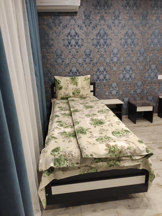 Karavan Hotel Bila Krynytsya  Bagian luar foto