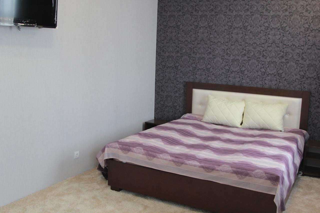 Karavan Hotel Bila Krynytsya  Bagian luar foto