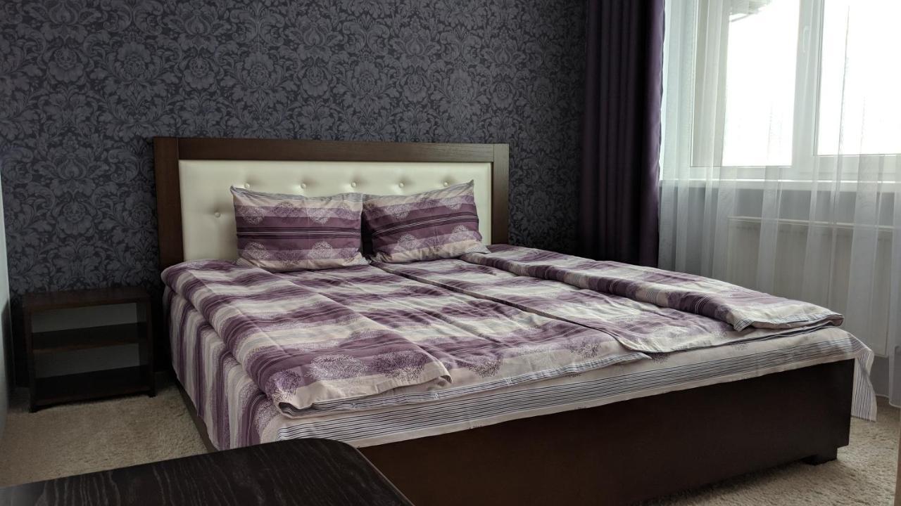 Karavan Hotel Bila Krynytsya  Bagian luar foto