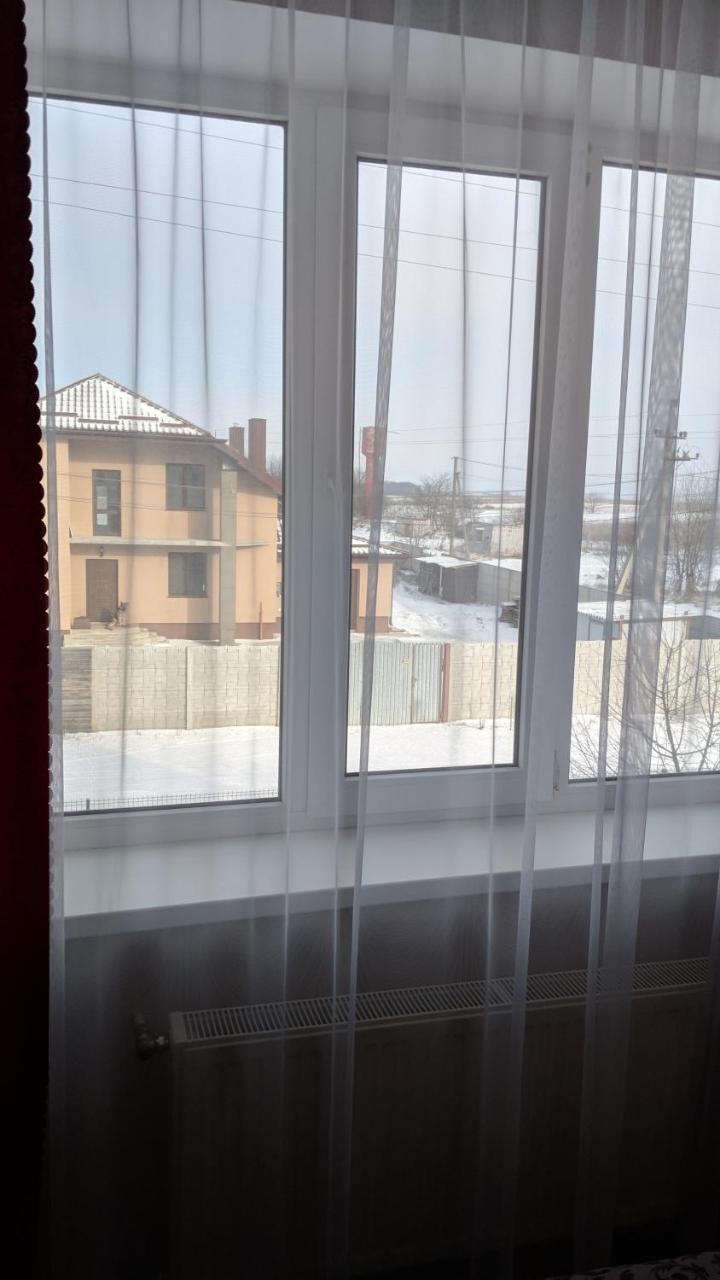 Karavan Hotel Bila Krynytsya  Bagian luar foto