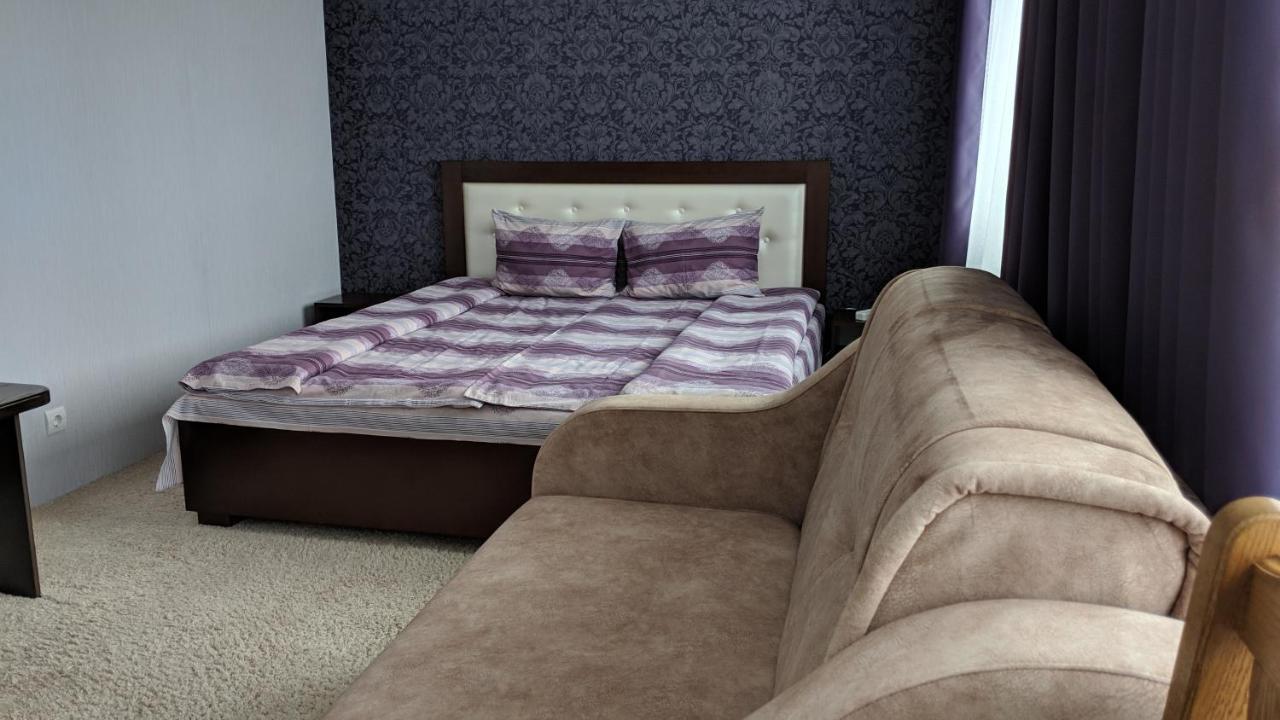 Karavan Hotel Bila Krynytsya  Bagian luar foto