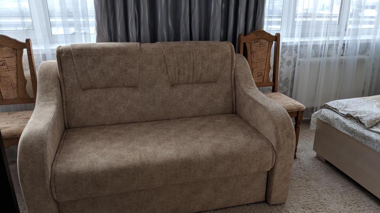 Karavan Hotel Bila Krynytsya  Bagian luar foto